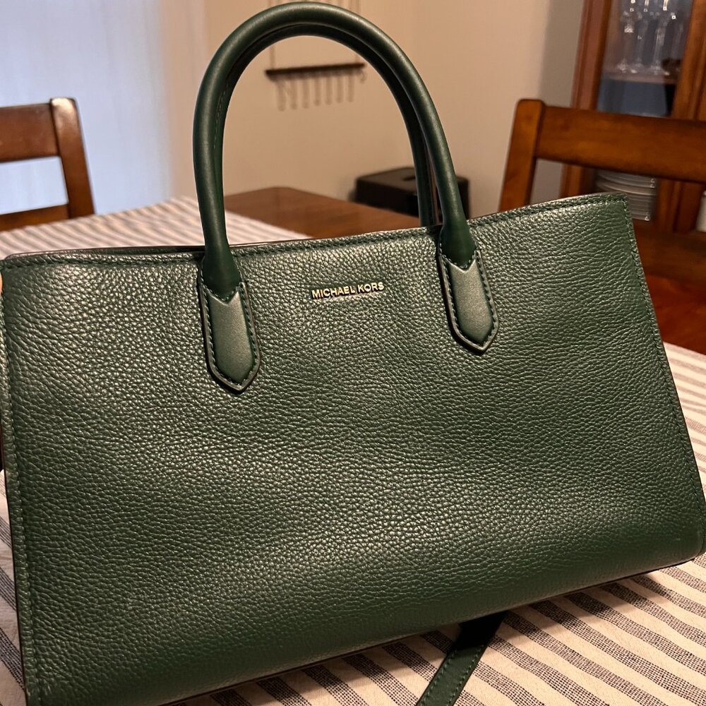 NWOT Michael Kors Scarlett Medium East-West Satchel Bag